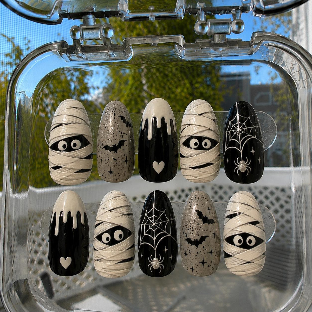 Cute Mummy Press On Nails, Halloween Mummy Nails, Spooky Halloween Nails, Cute Halloween Nail Set, October Press Ons, Fall Nails